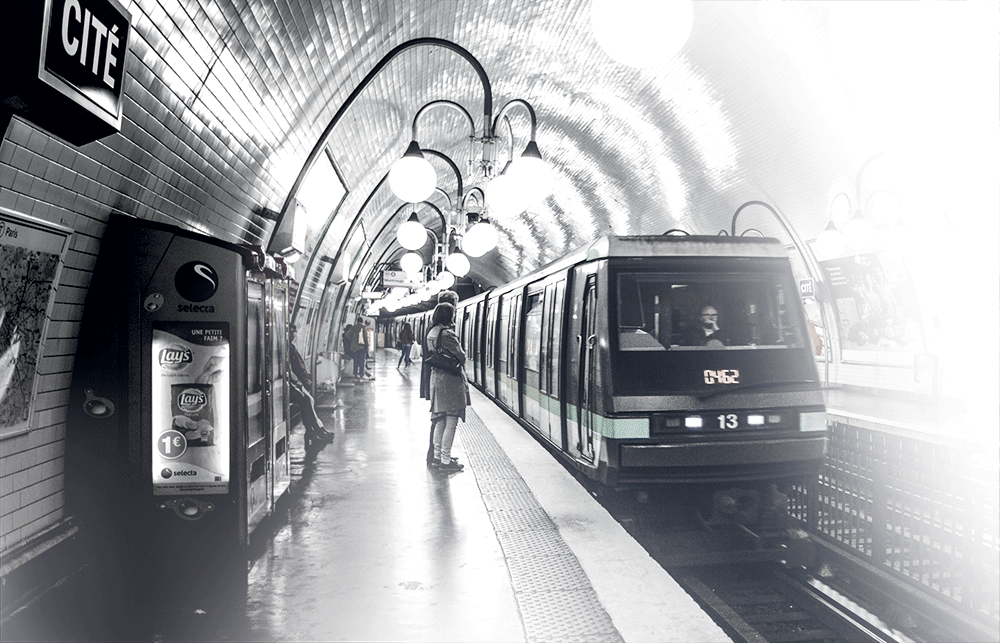 RATP : Installation des façades de quai sur les lignes 4 et 14 du Métro parisien